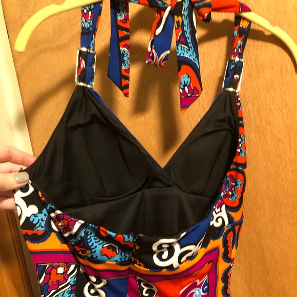 Cache Dress - Picture 4 of 5